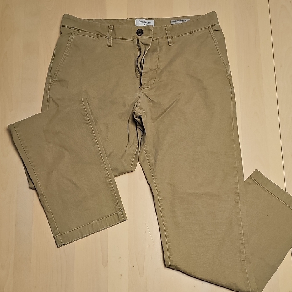 Goodfellow & Co Men's Khaki Chinos